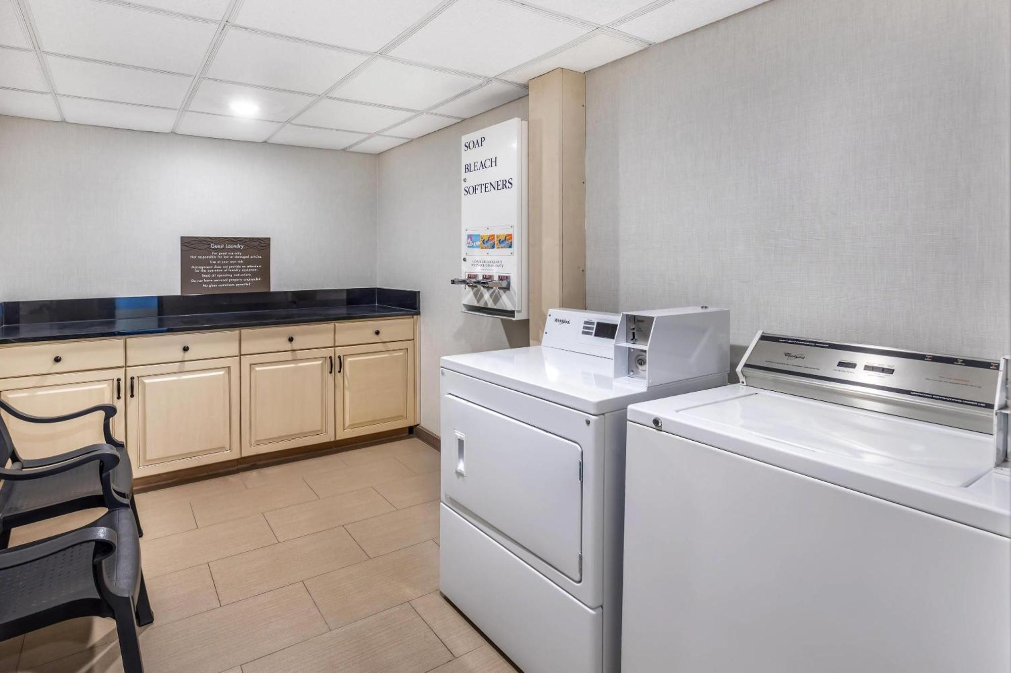 Comfort Inn & Suites Chattanooga West - Lookout Mountain Bagian luar foto